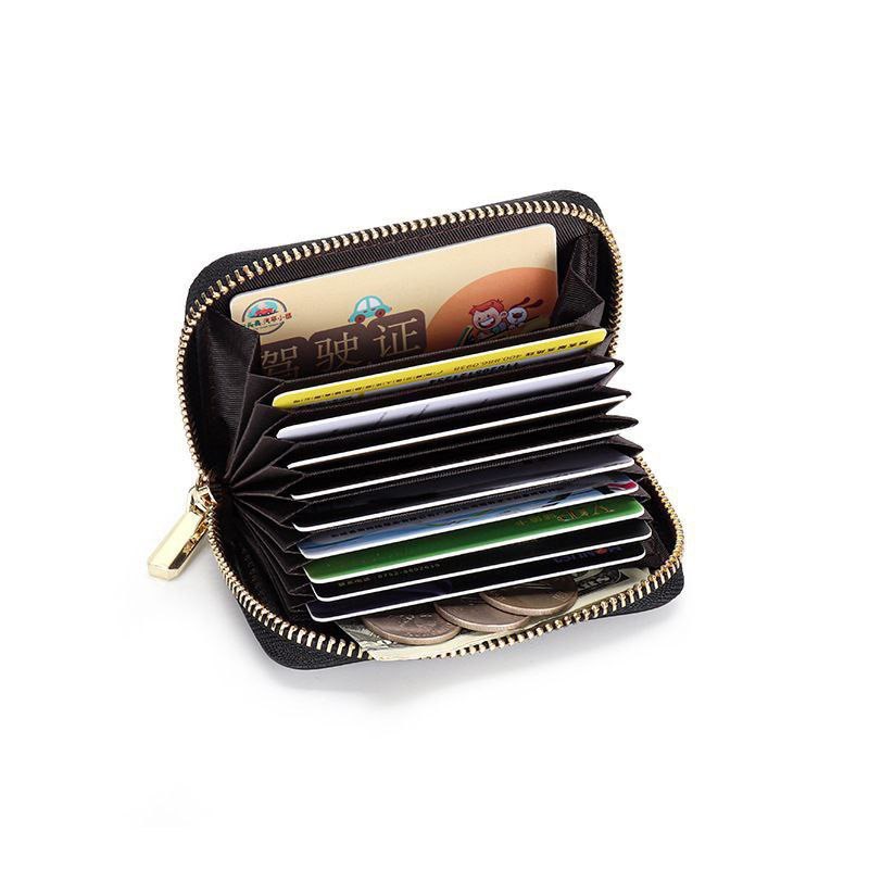 /public/uploads/photos/shares/Suzy bags/IMG_4533.jpeg